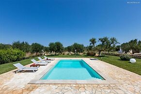 2077 Villa Giordano by Perle di Puglia