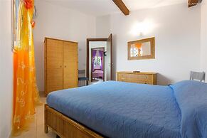 2339 Trilo Imma by Barbarhouse