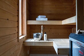 Gorgeous Villa Funkis Strömmen by Sea