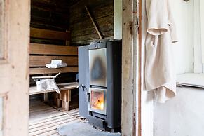 Gorgeous Villa Funkis Strömmen by Sea