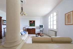 619 La Ripostiera in Castro