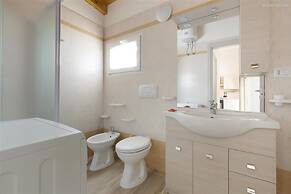 1183 Villino Delle Orchidee Est