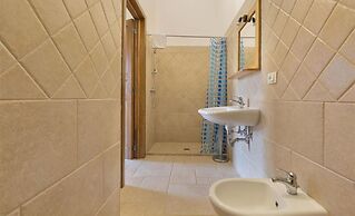 1863 Agriturismo Podere San Giorgio - Camera Matrimoniale by Barbarhou