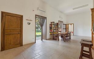 1863 Agriturismo Podere San Giorgio - Camera Matrimoniale by Barbarhou