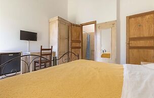 1863 Agriturismo Podere San Giorgio - Camera Matrimoniale by Barbarhou