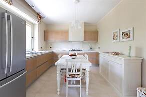 481 Villa di Lusso Sulla Spiaggia a Porto Cesareo