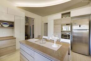 1059 Villa Ariel in Torre Lapillo