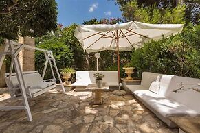 1059 Villa Ariel in Torre Lapillo