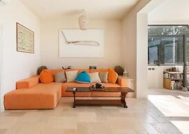 1698 Villa Joy in Ostuni