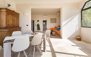 1698 Villa Joy in Ostuni