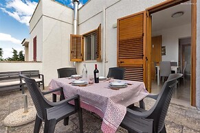 in Torre Dell Orso With 2 Bedrooms and 1 Bathrooms