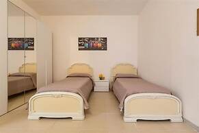 1851 Villa Nataly - Piano Terra by Barbarhouse