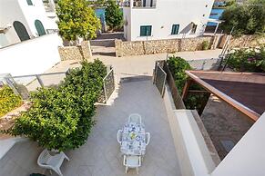 2091 Villino Tropical