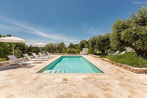 2410 Tenuta dei Fragni by Perle di Puglia