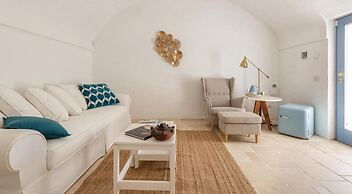 2410 Tenuta dei Fragni by Perle di Puglia