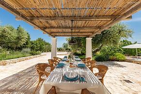 2410 Tenuta dei Fragni by Perle di Puglia