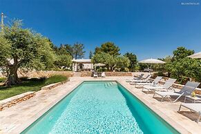 2410 Tenuta dei Fragni by Perle di Puglia