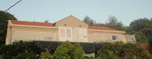 Apartments Marija Slano- Two-bedroom Apartment With Balcony and Sea Vi