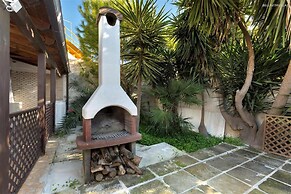 1748 Villetta Albachiara