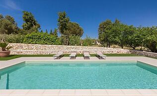 2061 Villa Trulli Natura by Perle di Puglia