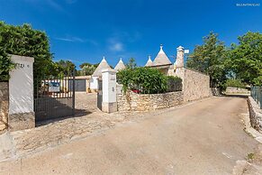 2061 Villa Trulli Natura by Perle di Puglia