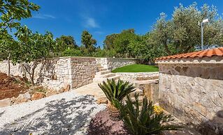 2061 Villa Trulli Natura by Perle di Puglia