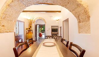 2061 Villa Trulli Natura by Perle di Puglia