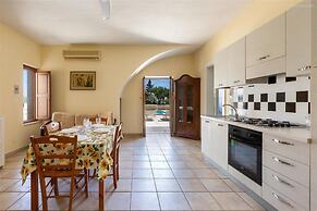 2366 Casale La Torretta by Perle di Puglia