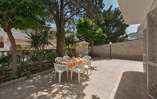 1557 Villa Marita in Torre Lapillo