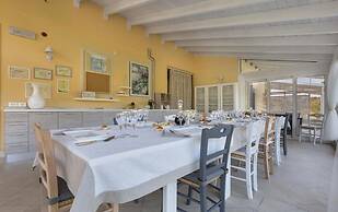 1738 Tenuta Degli Ulivi