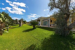 1738 Tenuta Degli Ulivi