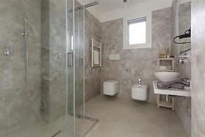 1738 Tenuta Degli Ulivi