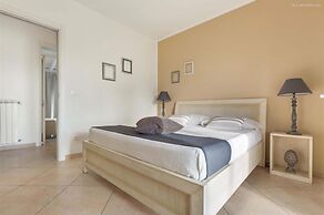 1738 Tenuta Degli Ulivi