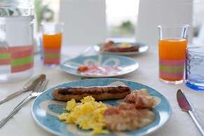 1282 B B Dreams and Delights - Double View Quadrupla