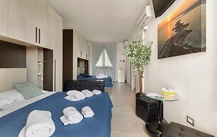 1282 B B Dreams and Delights - Double View Quadrupla