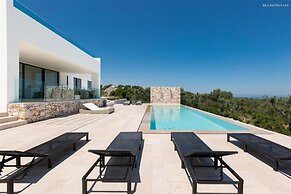 1667 Villa La Linda in Carovigno