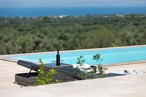 1667 Villa La Linda in Carovigno