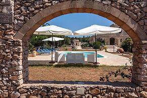 296 Casale Tipico con Piscina a Santa Maria al Bagno