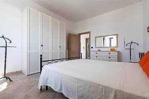 296 Casale Tipico con Piscina a Santa Maria al Bagno