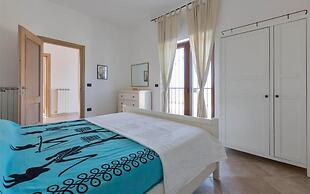 296 Casale Tipico con Piscina a Santa Maria al Bagno