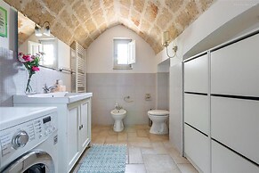 1966 Villa Medici Alla Macchia by Perle di Puglia