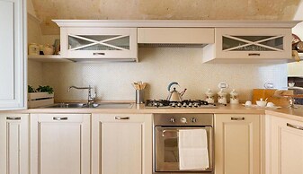 1966 Villa Medici Alla Macchia by Perle di Puglia