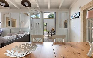 1966 Villa Medici Alla Macchia by Perle di Puglia