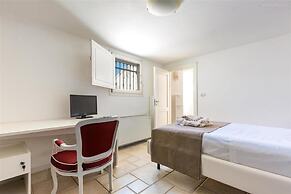 1966 Villa Medici Alla Macchia by Perle di Puglia