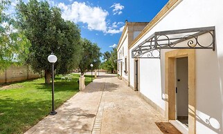 1966 Villa Medici Alla Macchia by Perle di Puglia