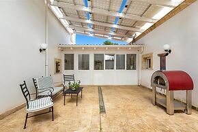 1966 Villa Medici Alla Macchia by Perle di Puglia