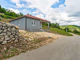 Quaint Holiday Home in Ricice-imotski Near Red Lake