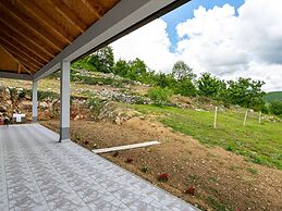 Quaint Holiday Home in Ricice-imotski Near Red Lake