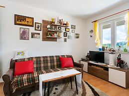 Quaint Holiday Home in Ricice-imotski Near Red Lake