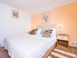 Apartment Neve - Two Bedroom Apartment